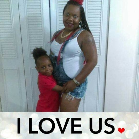 Meet your Posher, Desionay - Picture 1 of 1